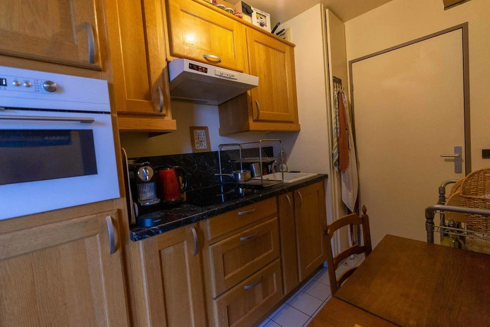 Spacious Apartment Close to Montparnasse