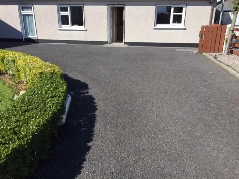 2 Bed Cottage - Sleeps 6 - Parking - Wifi