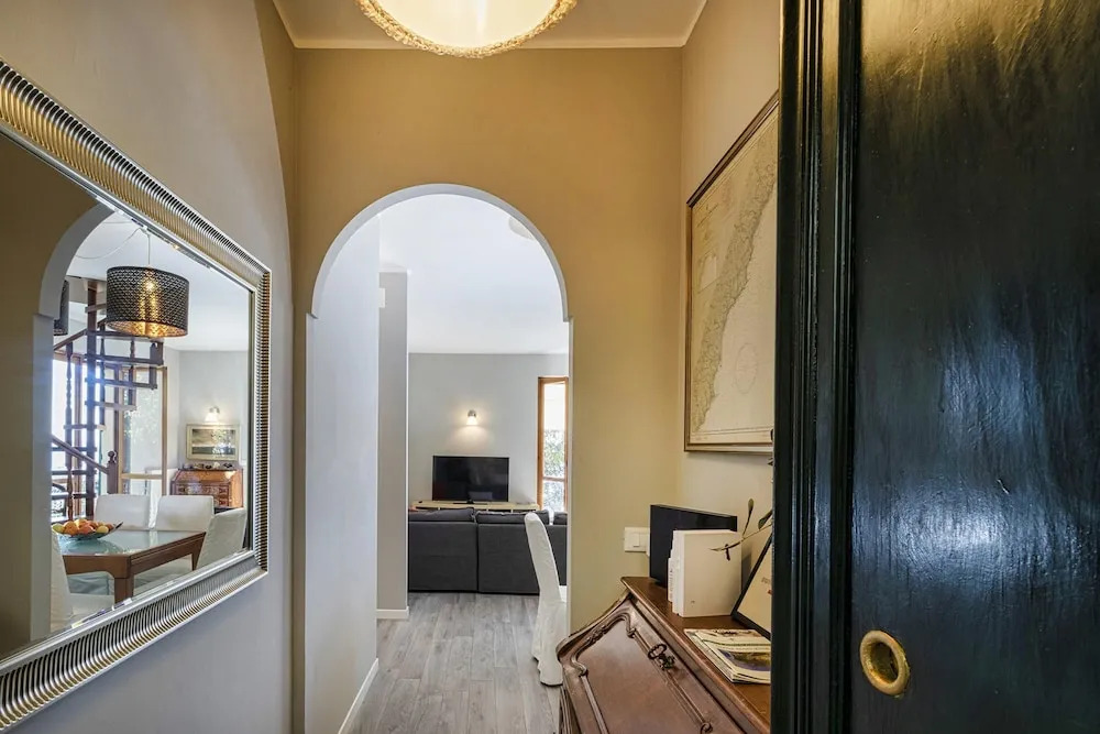 Seaview Apartment With Garden by Wonderful Italy