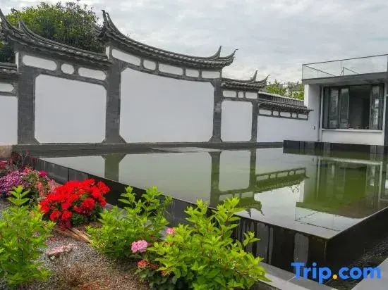 Tianquan Lanyuan Inn