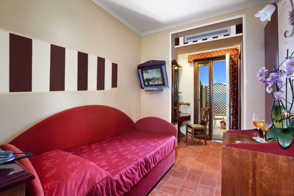 Hotel Prestige