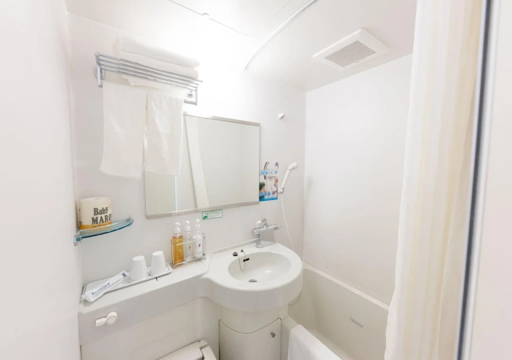 Super Hotel Tokyo Otsuka