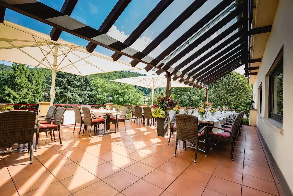 Hotel - Restaurant Bastenhaus