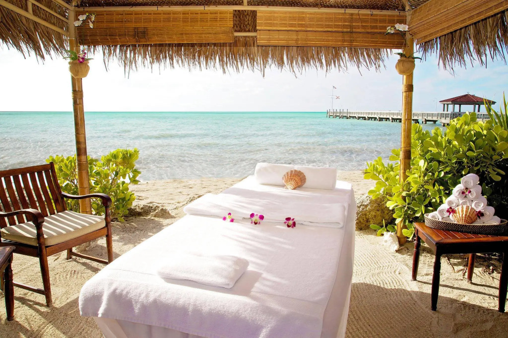 Casa Marina Key West, Curio Collection by Hilton