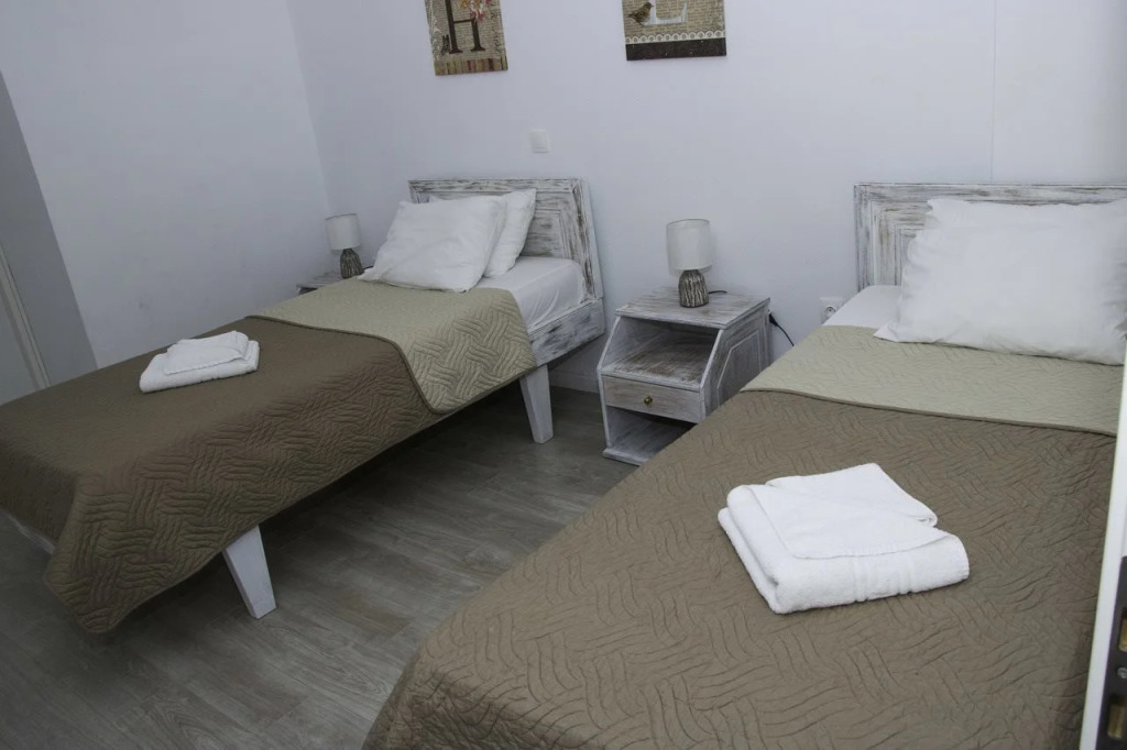 Volakas Beachfront Suites