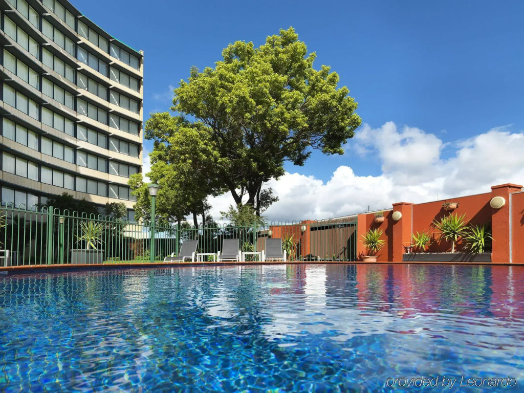Holiday Inn Melbourne Airport by IHG