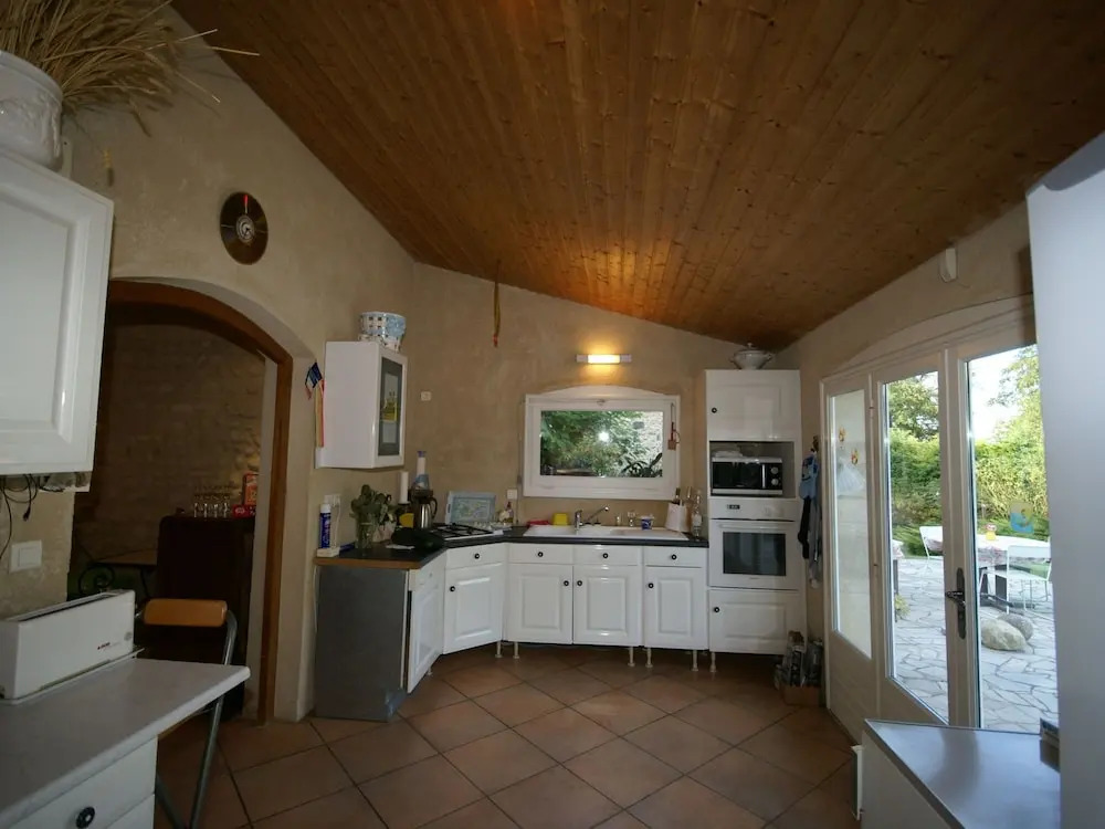 Cosy House With Private Pool Near Valence