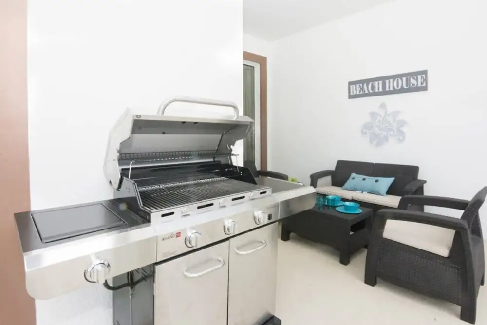 Amazing Decor Townhome SL3078