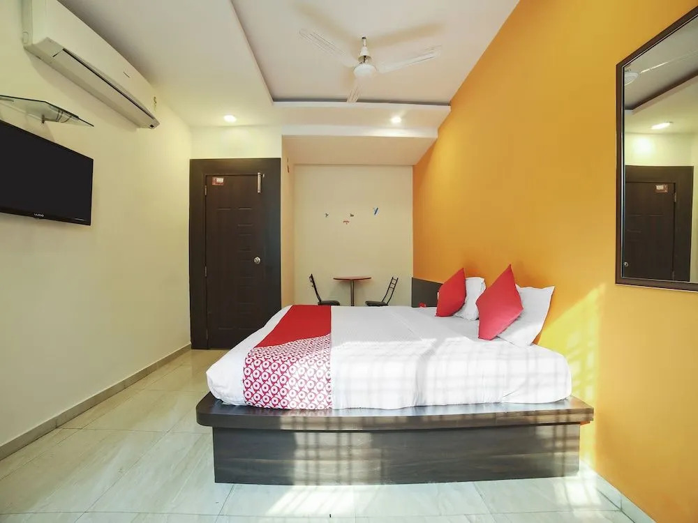 Oyo 22397 S-Cube Service Apartments