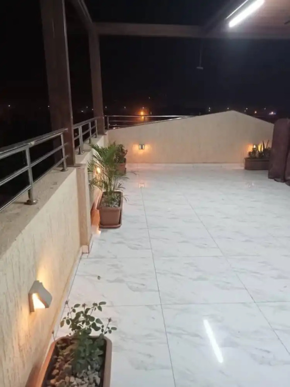 Noble's Apartments