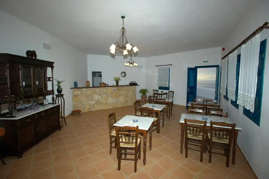 Anemousa Hotel