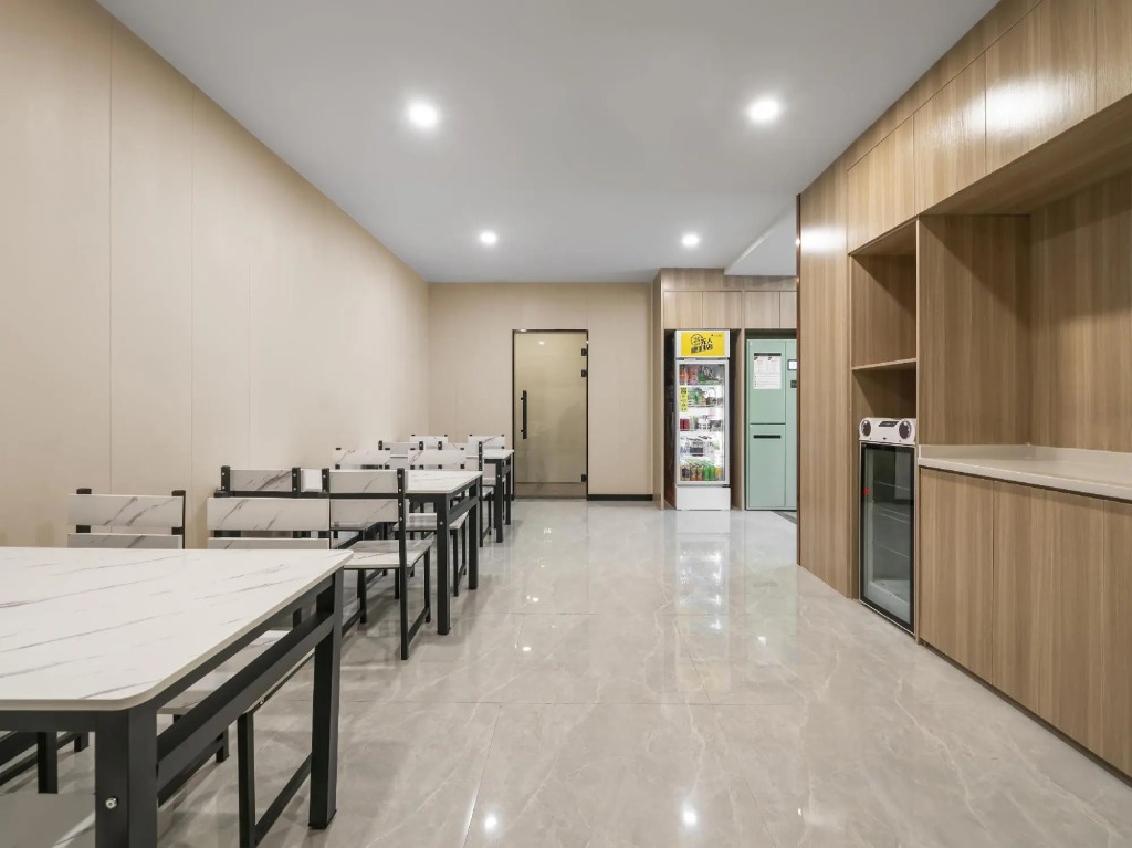 Daying Hostel