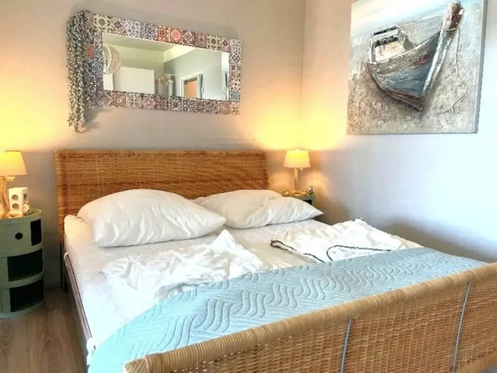 Coastal Apartment With Balcony