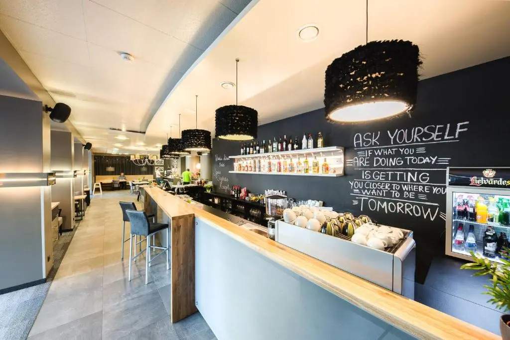 Liva Hotel