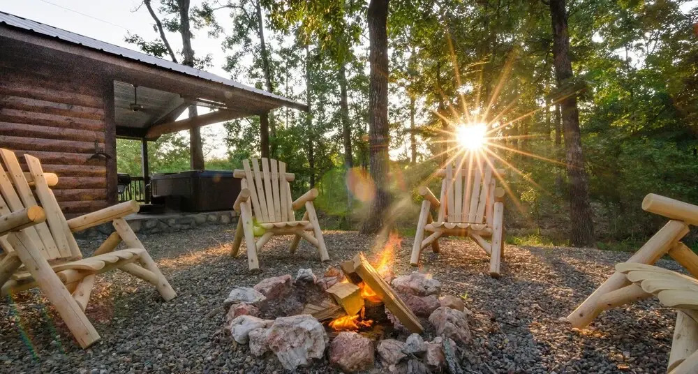 Sunsettin cabin