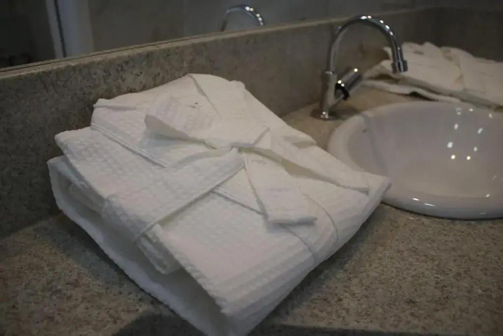 Vincenzo Hotel