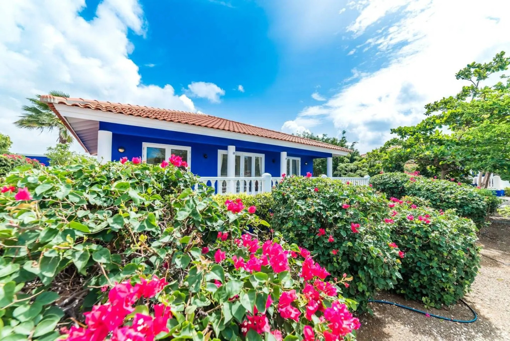 ? Peaceful Garden Villa?  -  Private Pool