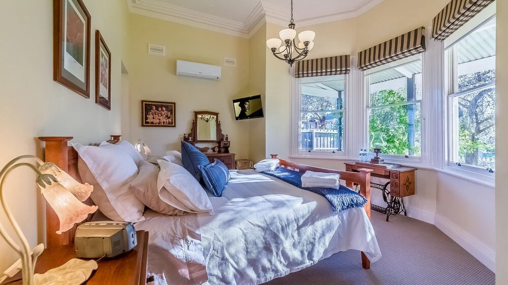 3 Genesta St, Cowes - Federation Home
