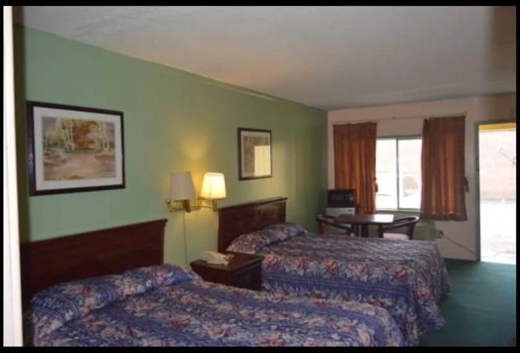 Seminole Inn