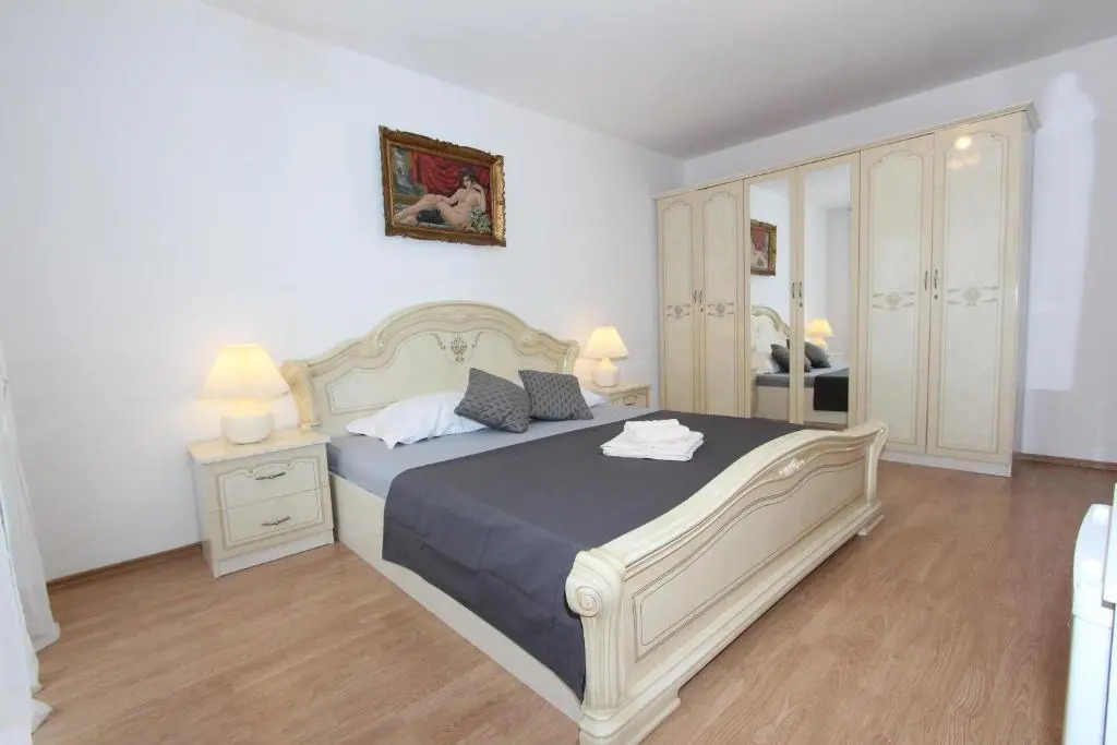 Guest House Mafi