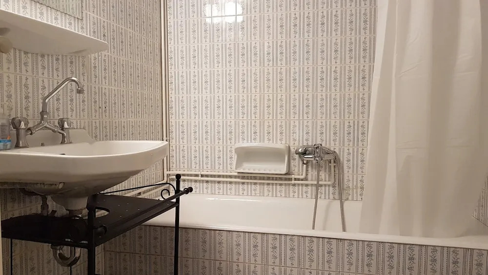 Erra - Menta - Athens Center,130m²,5 BD,2.5 Bath