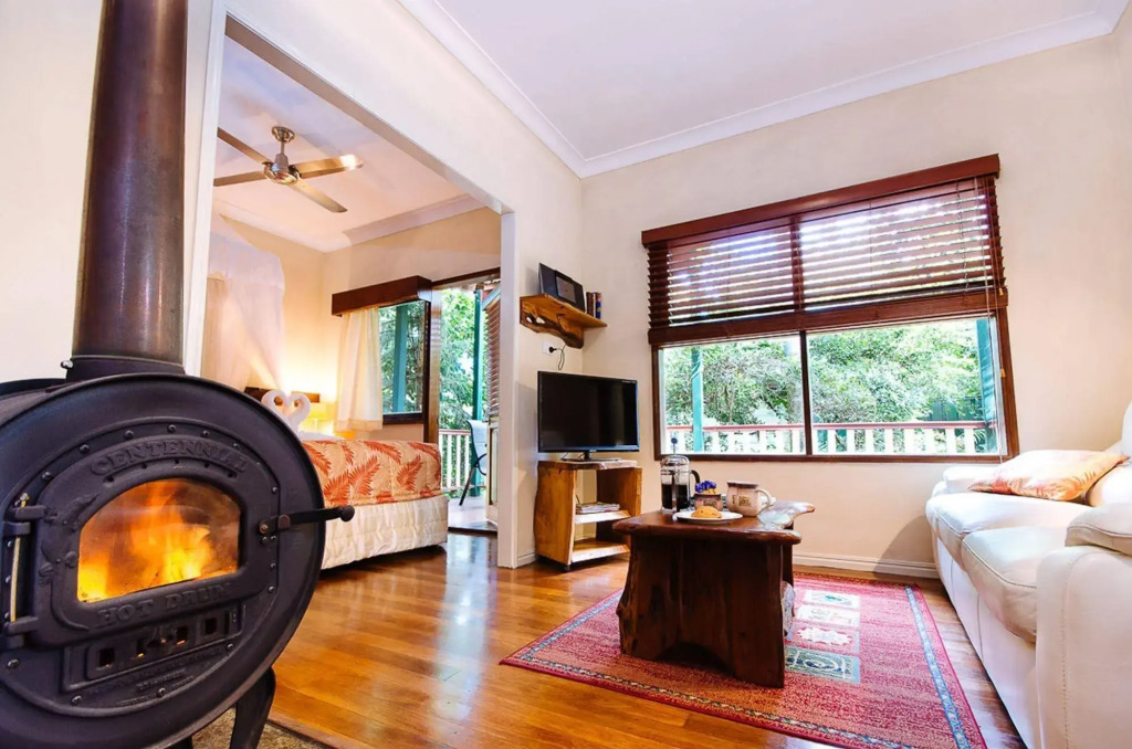Lillypillys Cottages & Day Spa