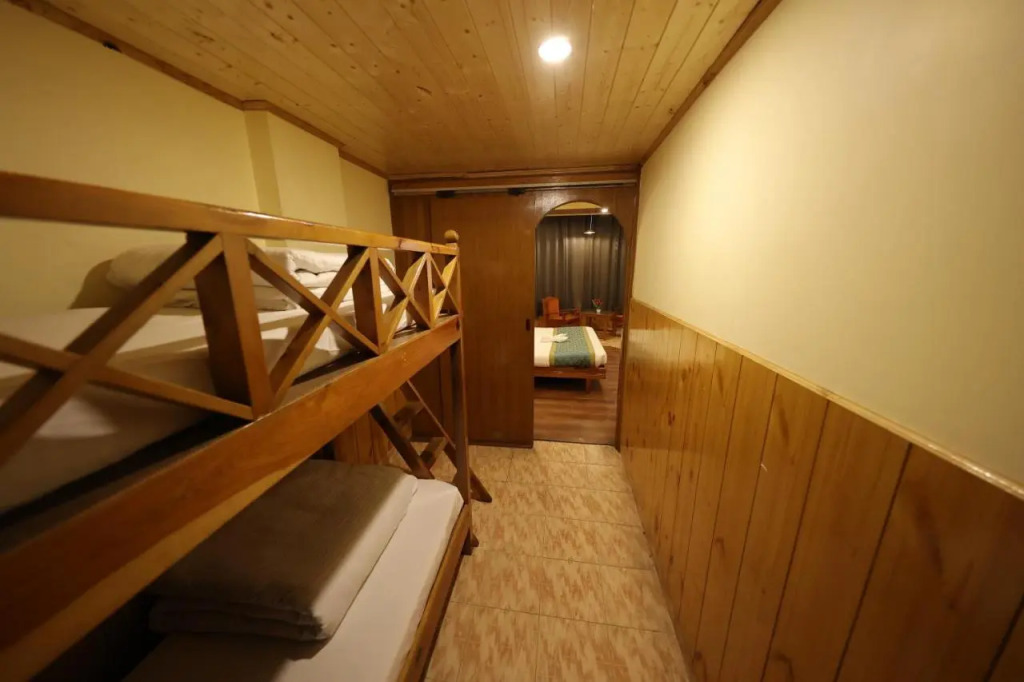 Hotel Yak