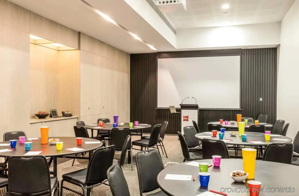 ibis Adelaide