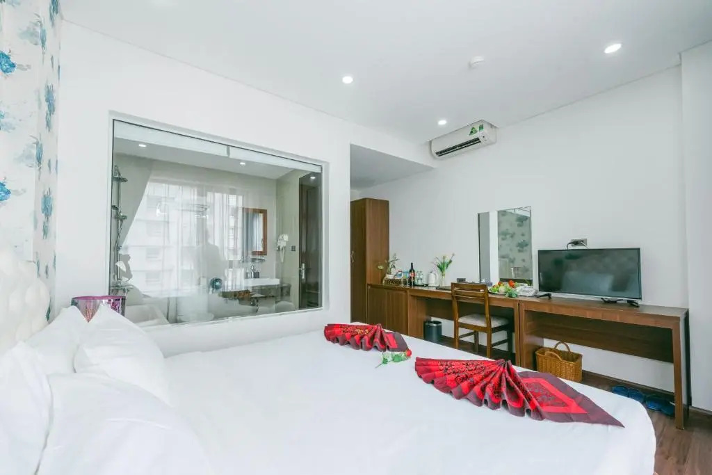 New Century Hotel