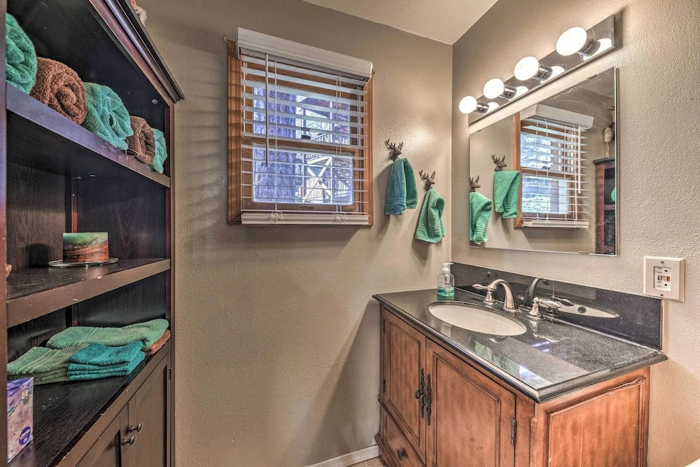 Rustic Ruidoso Vacation Rental ~ 2 Mi to Downtown!