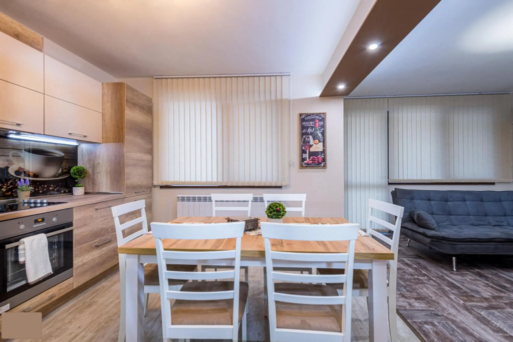 Apartment Trayana