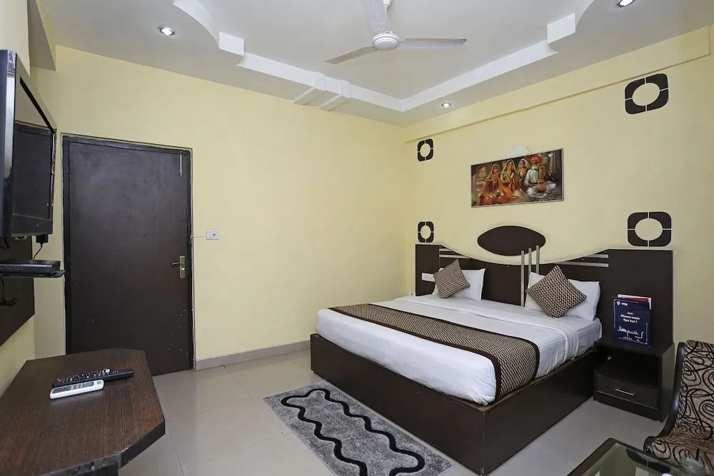OYO 4799 Hotel City Park