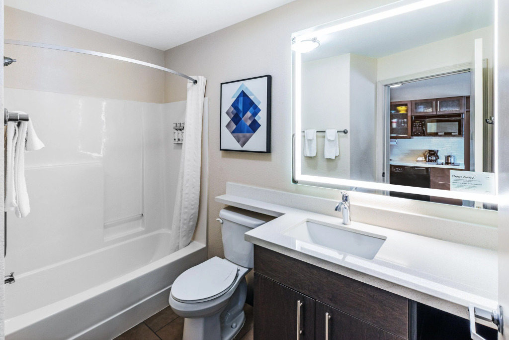 Candlewood Suites - Topeka West by IHG