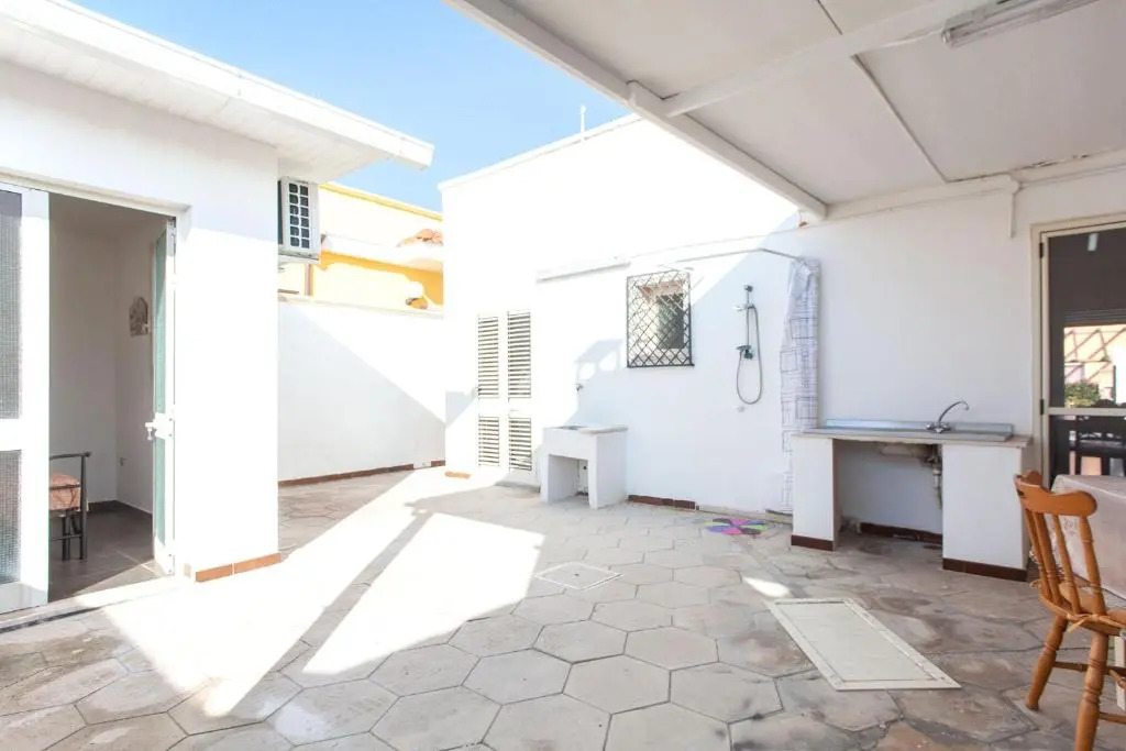 Affitto Villetta 3 Camere Letto Punta Grossa M244