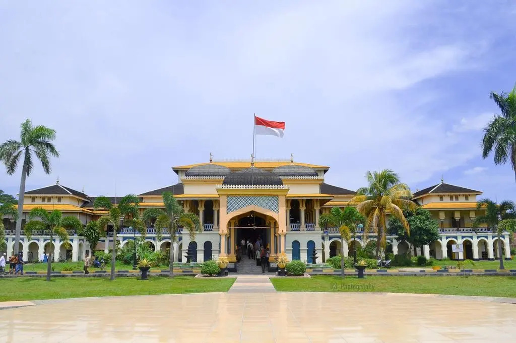 Garuda Plaza Hotel
