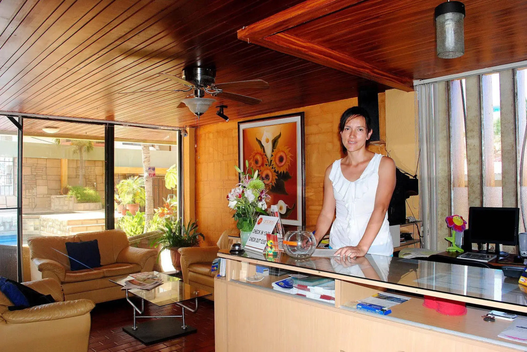 Hostal Antares
