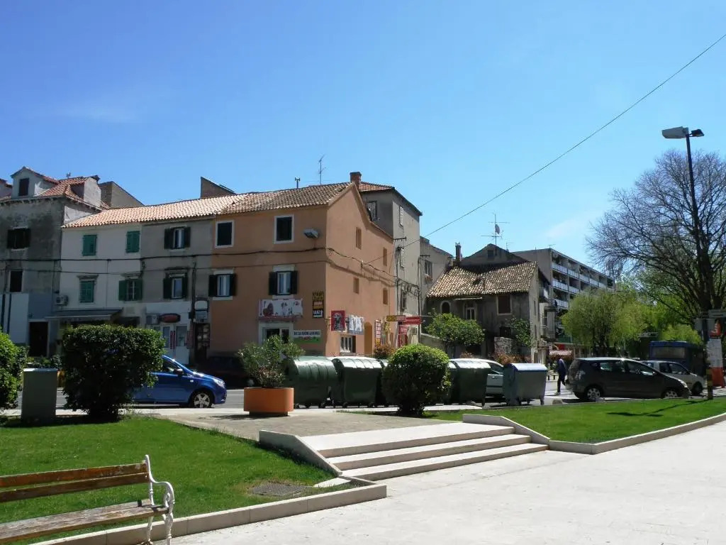 Apartment Central