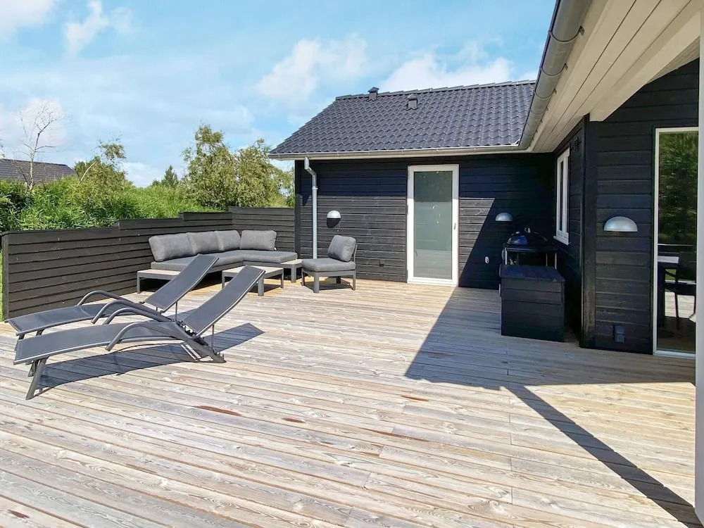 8 person holiday home in Væggerløse