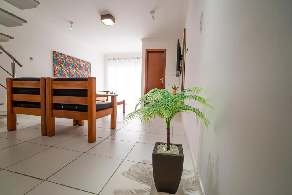 DUPLEX 2 SUÍTES CONDOMÍNIO MONT CARMELO