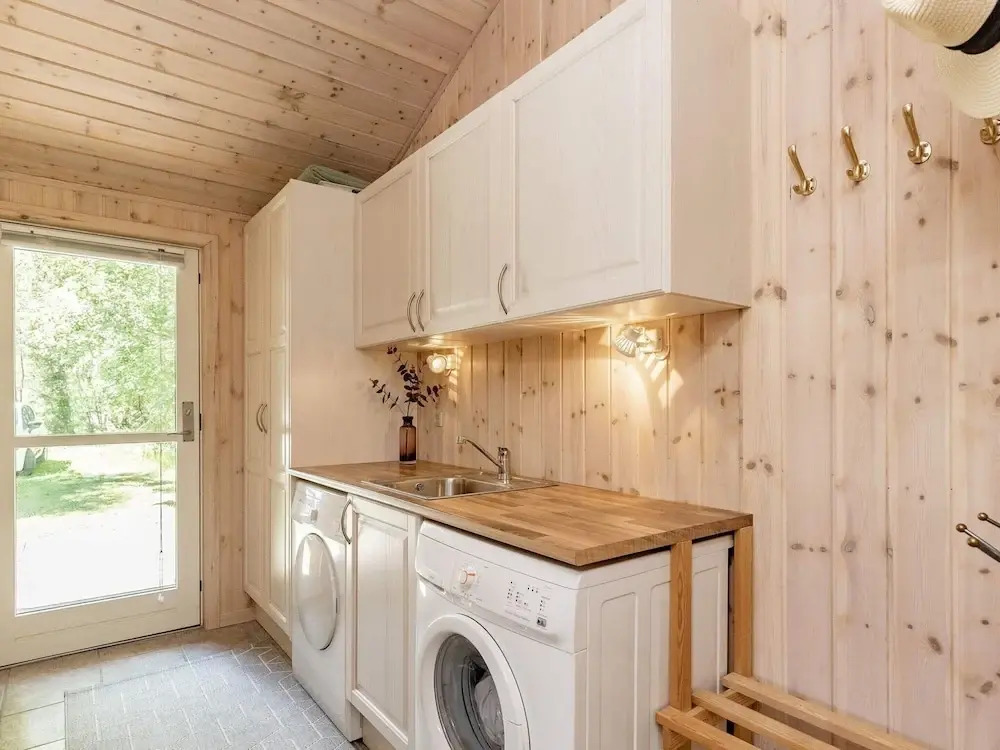 5 Star Holiday Home in Albaek