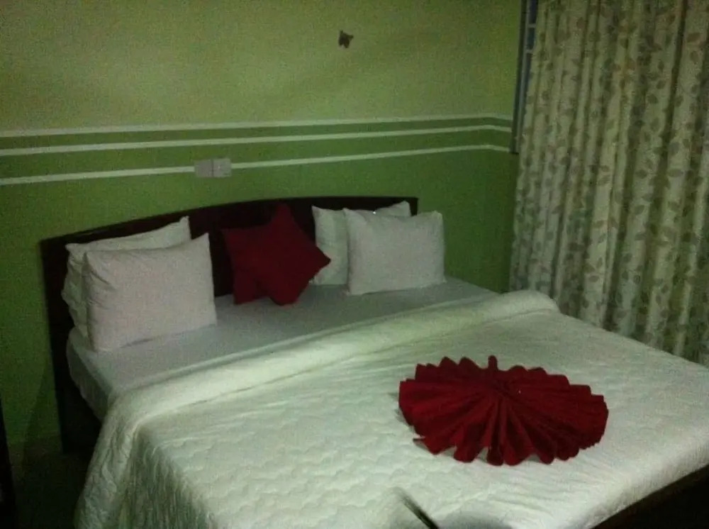 Yabah Hotel