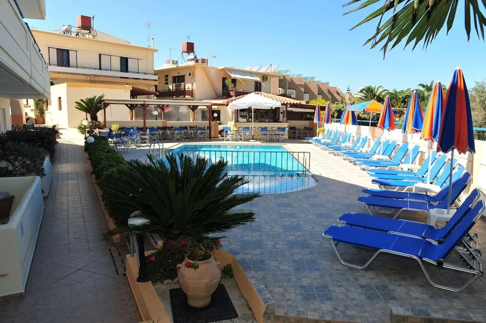 Dias Hotel Apartments