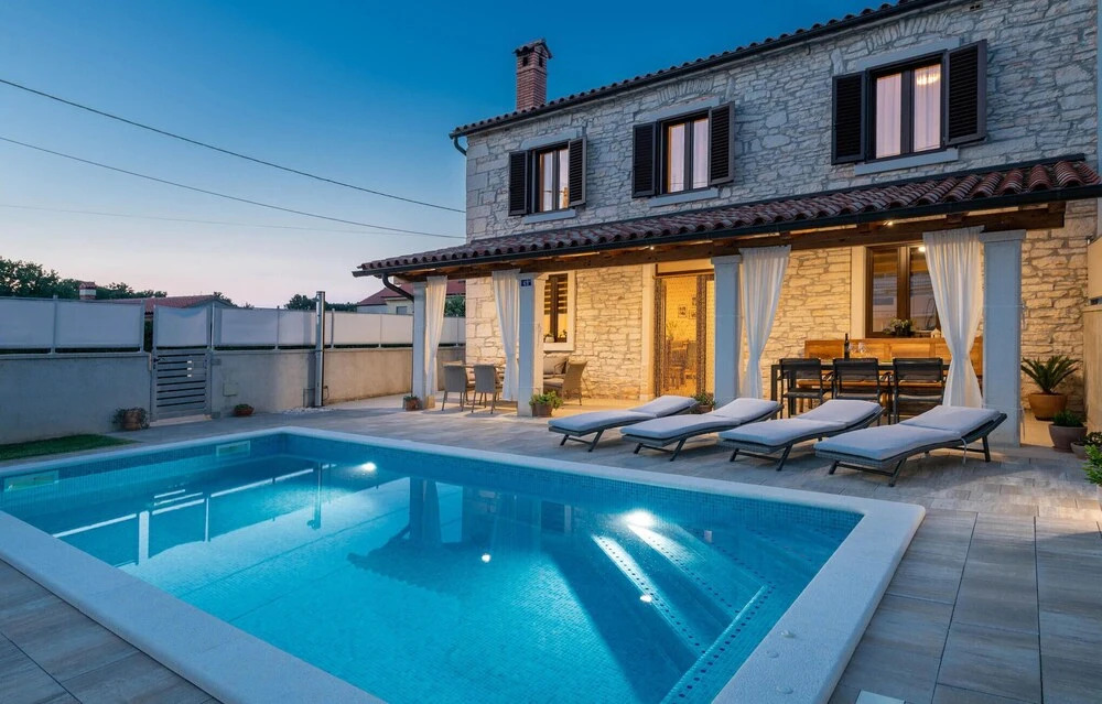 3 Bedroom Villa In Pula
