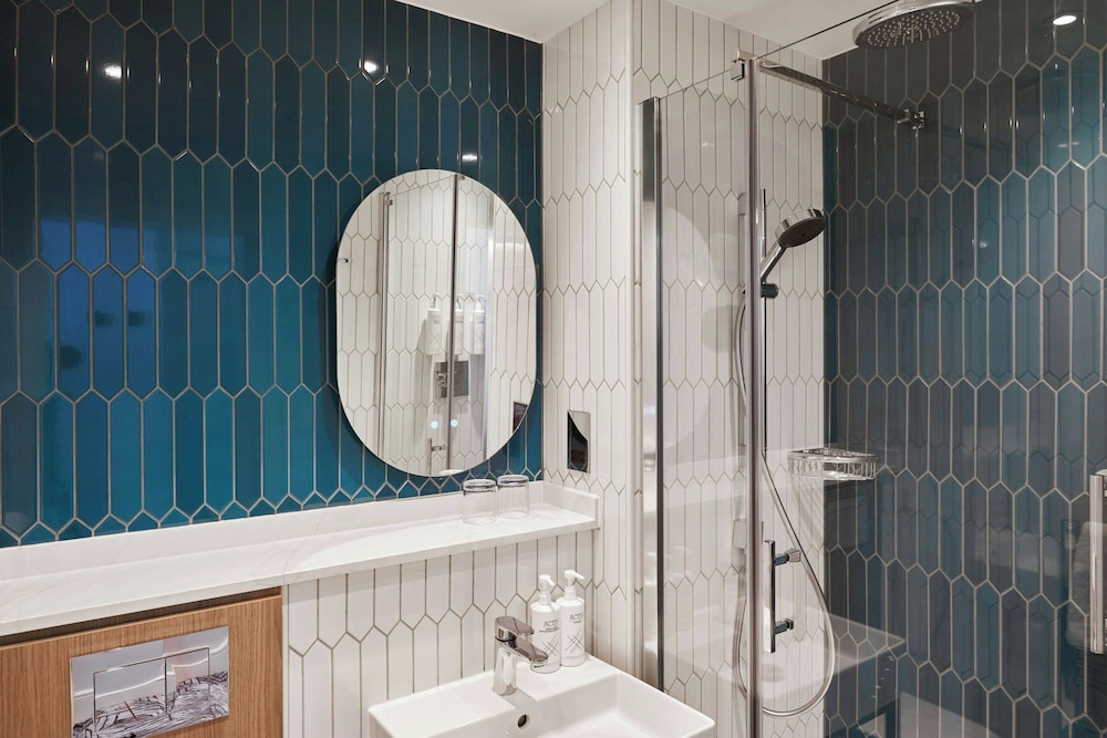 Four Points Flex By Sheraton London Victoria