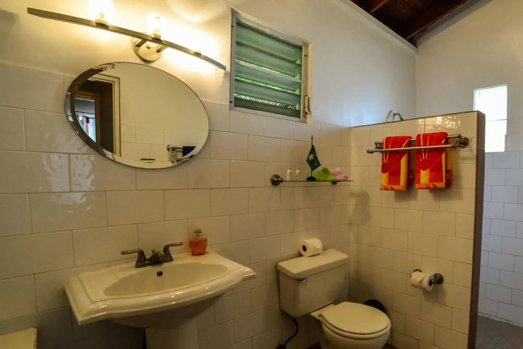 Lemontree Oceanfront Cottages