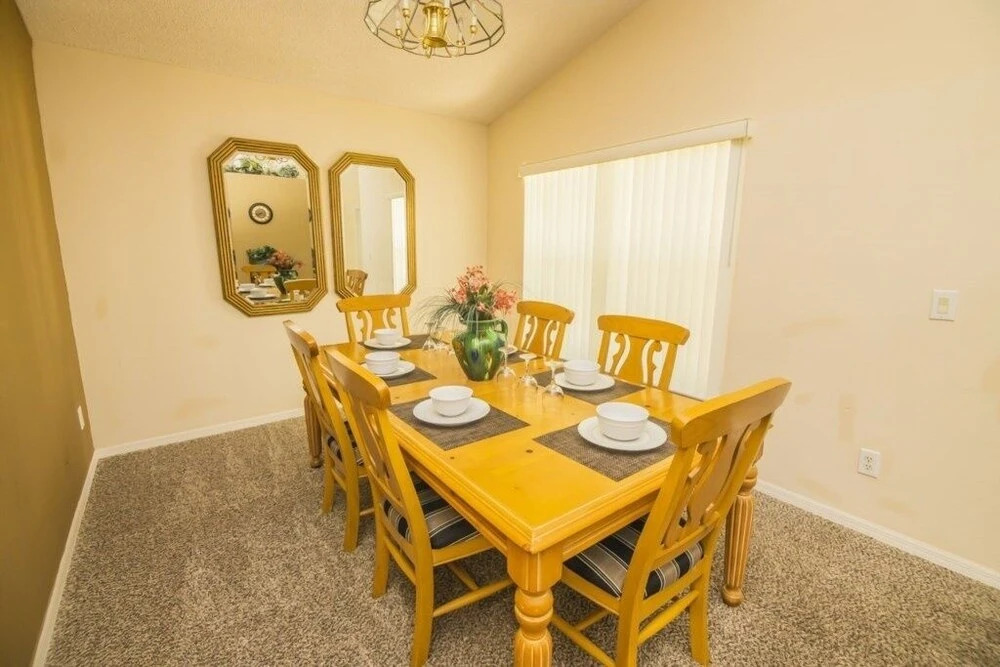 Yvonne's Indian Point Vacation Home 4 Bedroom Condo by Redawning