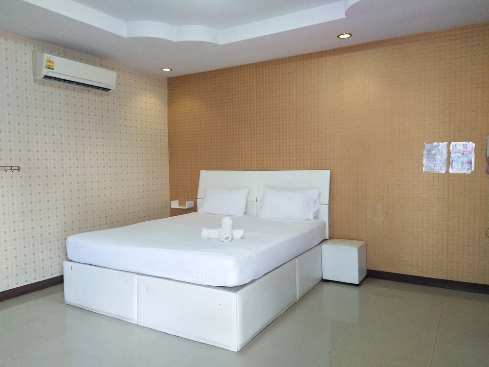 Phatra Resort