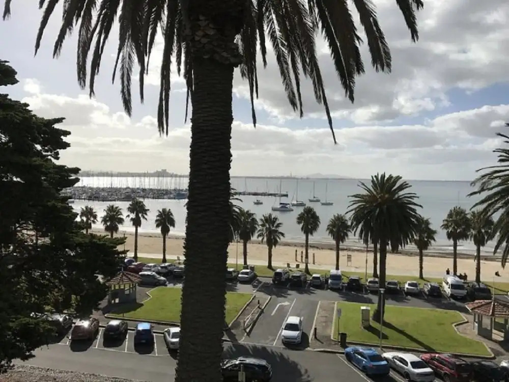 Mibnb Geelong CBD Spacious Studio Apartments