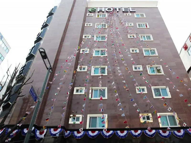 e Hotel Juan