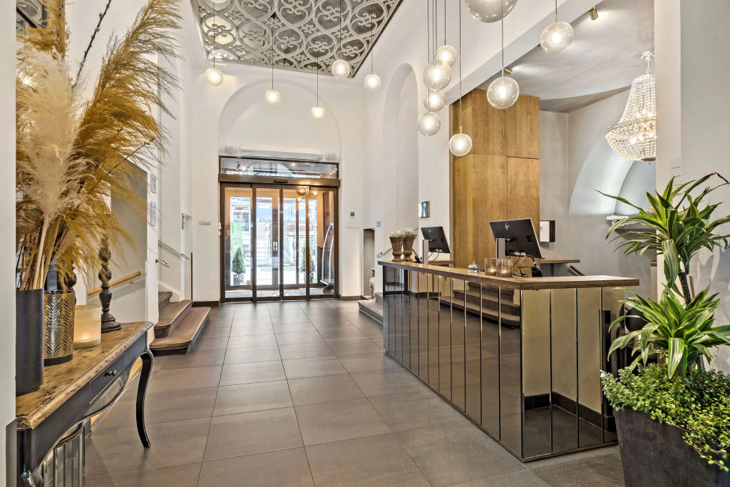 Best Western Plus Hotel Hebron